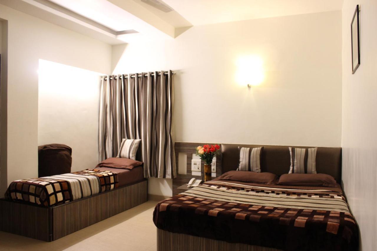 Hotel Rama Executive Mahābaleshwar Exteriör bild